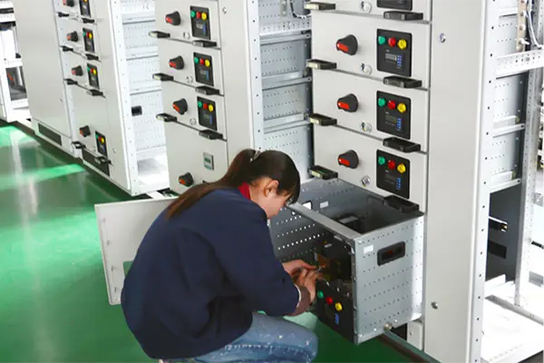 Lugao factory production workshop for low voltage switchgear
